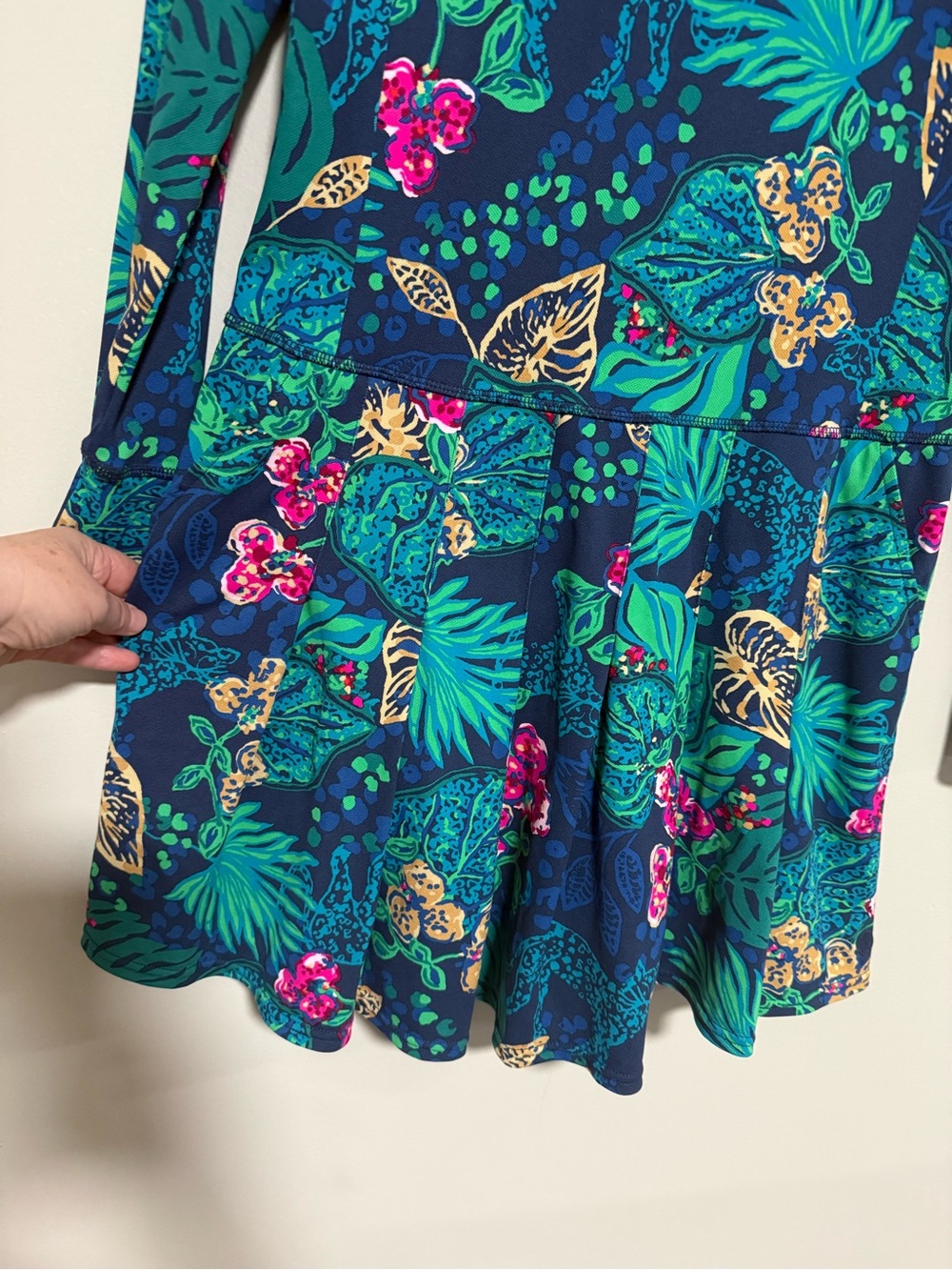 Lilly Pulitzer Luxletic Delmar Floral Blue Long Sleeve Athletic Dress Size Small - Picture 8 of 12